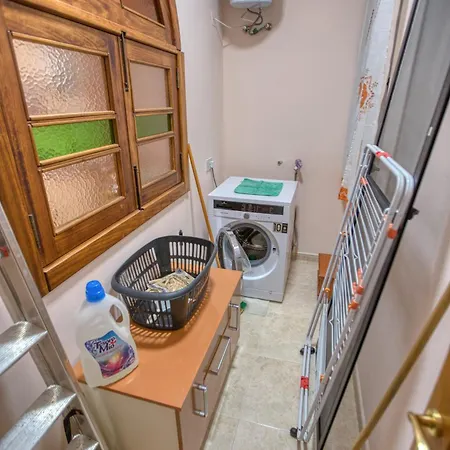 Marsaskala 3br With Balconies, Malta Lägenhet *