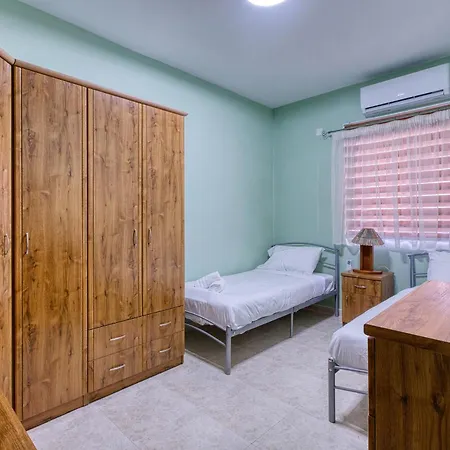 Marsaskala 3br With Balconies, Malta *