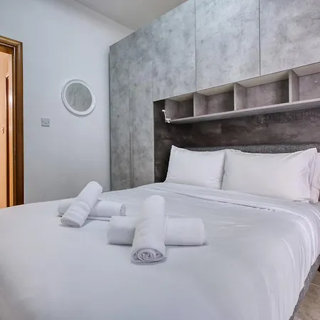 Marsaskala 3br With Balconies, Malta Il-Mahsel