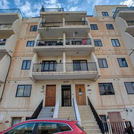 Marsaskala 3br With Balconies, Malta *